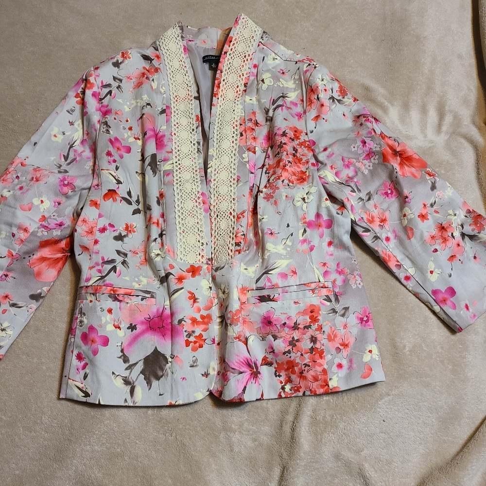 NOTATIONS XL  lightweight floral jacket with nobut
